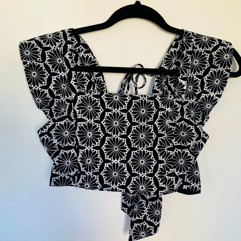 Bardot Black and White Floral Square-Neck Tank